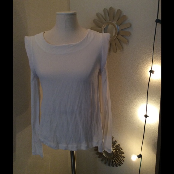 Long sleeve top