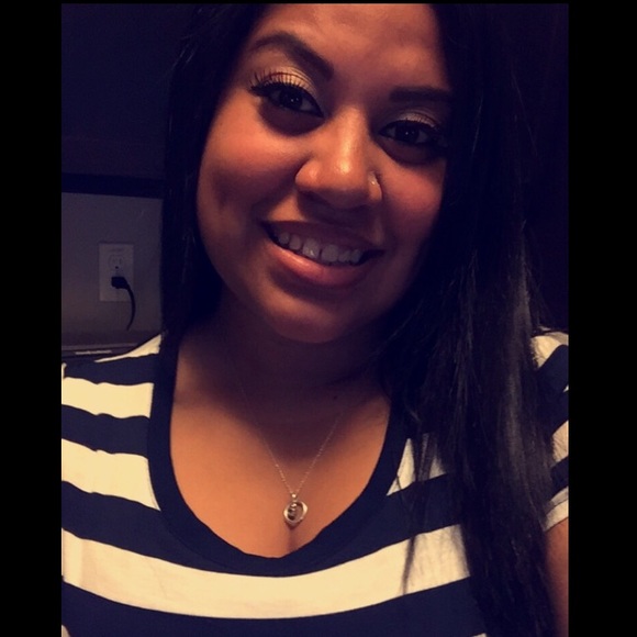 Meet your Posher, Maritza - Picture 1 of 1