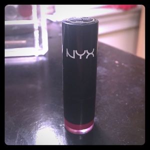 NYX lipstick