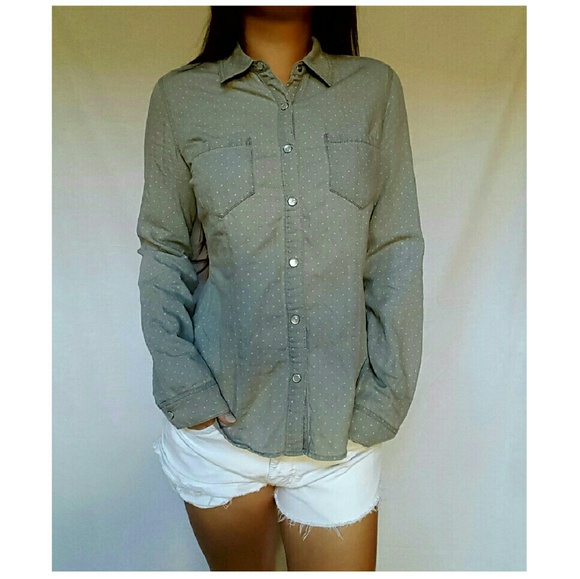 Grey polka-dot snap Button flannel