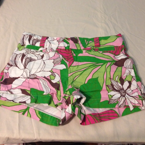 Size 4 tropical shorts from Old Navy