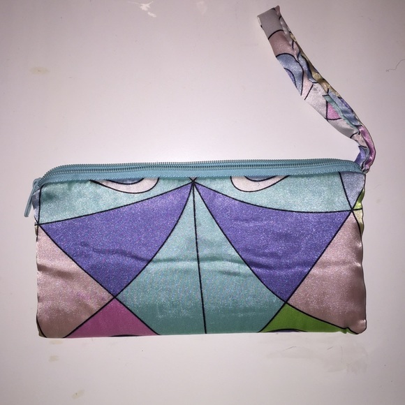 Small purse, pencil case, medicine bag etc.