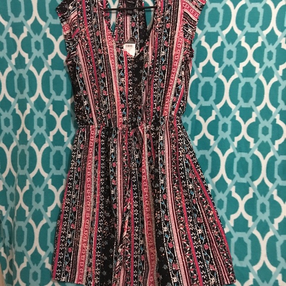 **NEW LISTING ** Rue 21 multi colored dress