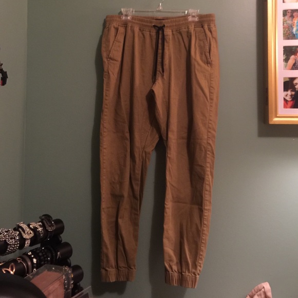 Men's Khaki Joggers