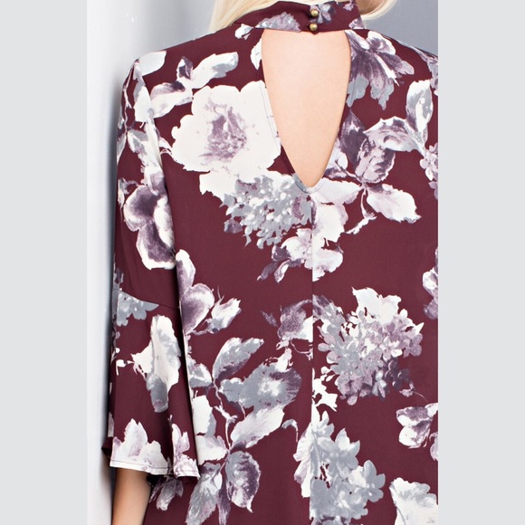 🚨🚨Ella  Floral Flowy Top - Picture 3 of 4