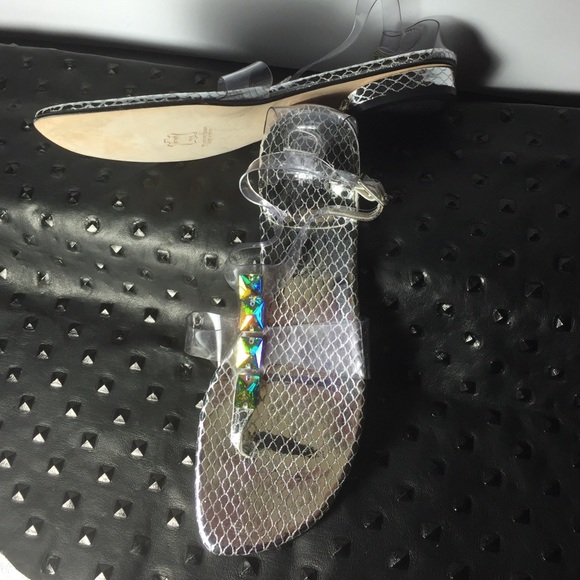 FINAL SALE.Stuart Weitzman crystal /leather 💞 - Picture 2 of 2