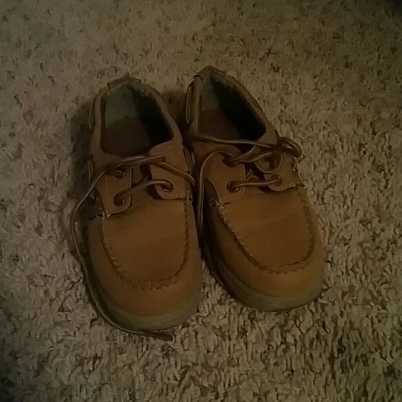 Boys dress shoes