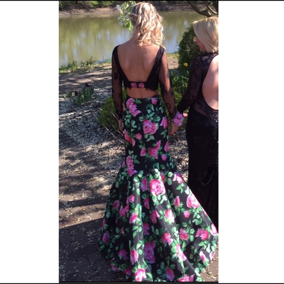Stunning Sherri Hill Floral Two-Piece! - Picture 3 of 3