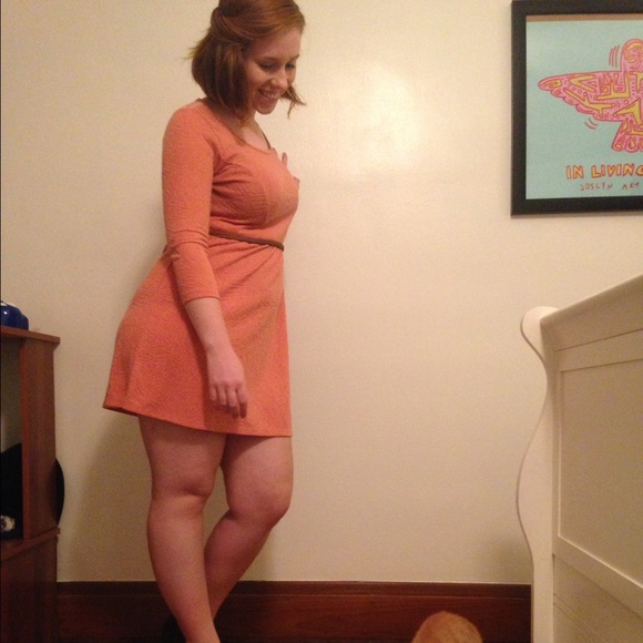 Gorgeous coral dress! - Picture 3 of 3