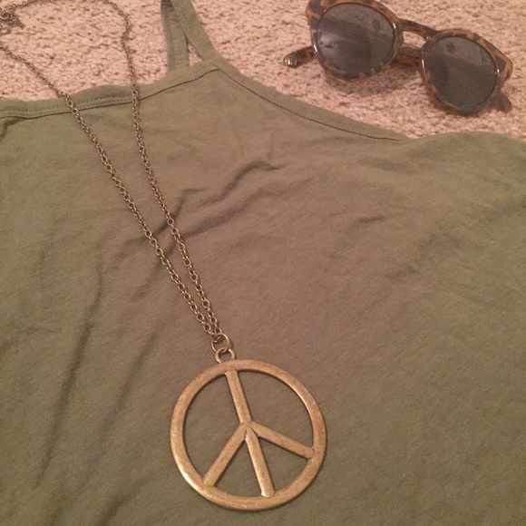 Forever 21 Gold Peace Sign Necklace