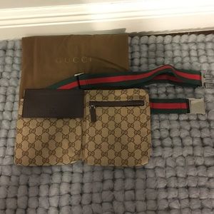 GUCCI "fanny pack"