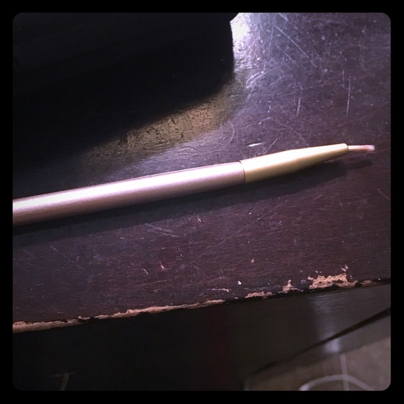 Eyeliner brush