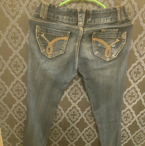 Jeans - Picture 2 of 4