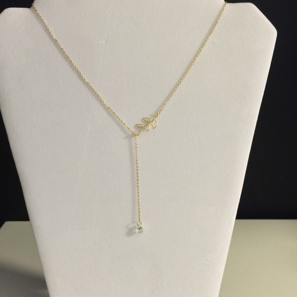 Leaf necklace - Picture 2 of 2