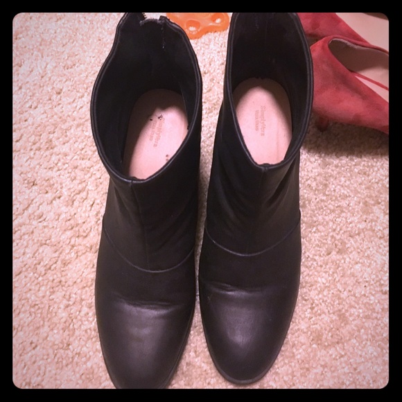 Ankle boots