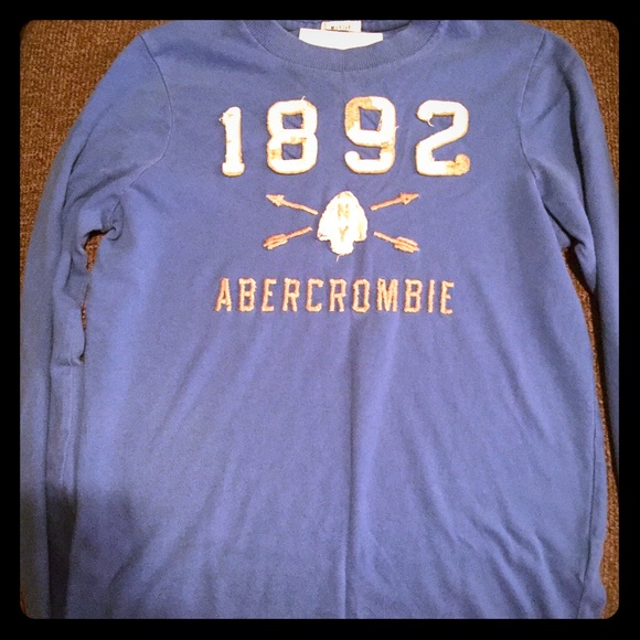 Abercrombie blue long sleeve muscle t-shirt