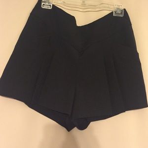 High waisted short