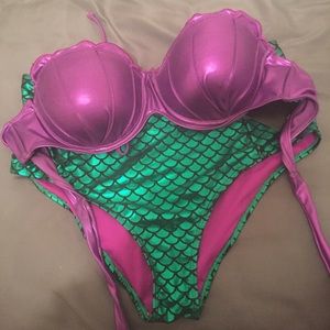 High-waisted Disney Ariel Bikini