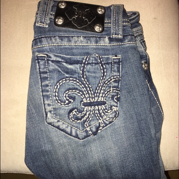 Miss Me Jeans.