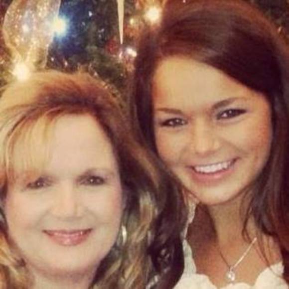 Meet your Posher, Brenda - Picture 1 of 1