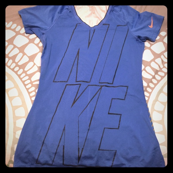 Nike Pro V Neck Top - Picture 1 of 3