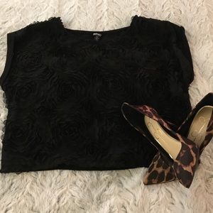 Shirt 🌺 SOLD 🌺