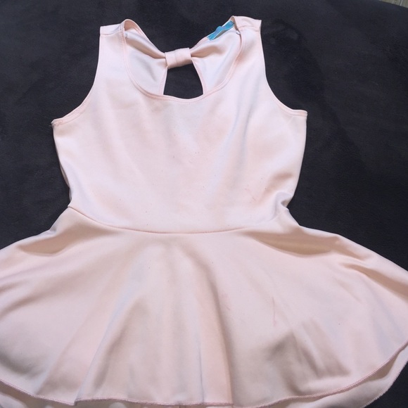 Peach top - Picture 1 of 2