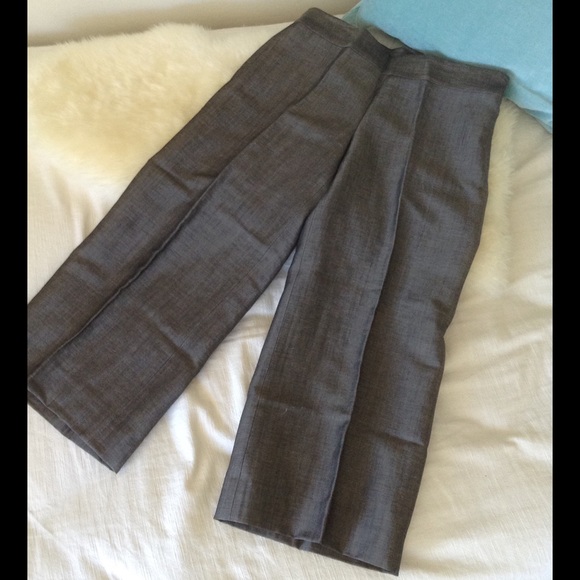 DKNY cropped trousers