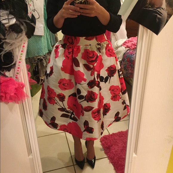 Floral full skirt