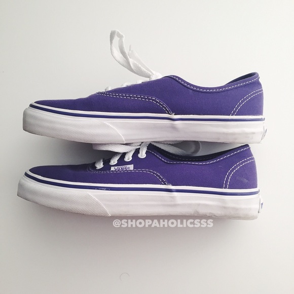 🎉 VANS The Authentic Skate Shoe - Picture 3 of 4