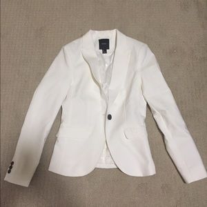 white blazer coat
