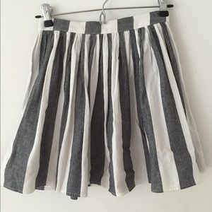 AA striped full skirt