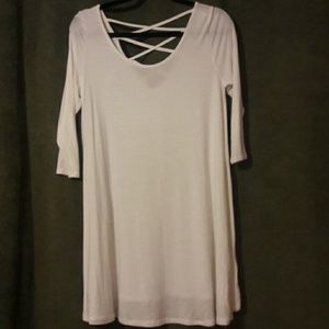 Long white tunic with criss-cross upper back