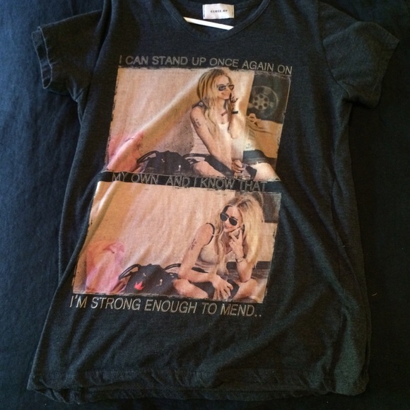 Comfy, inspirational t-shirt!