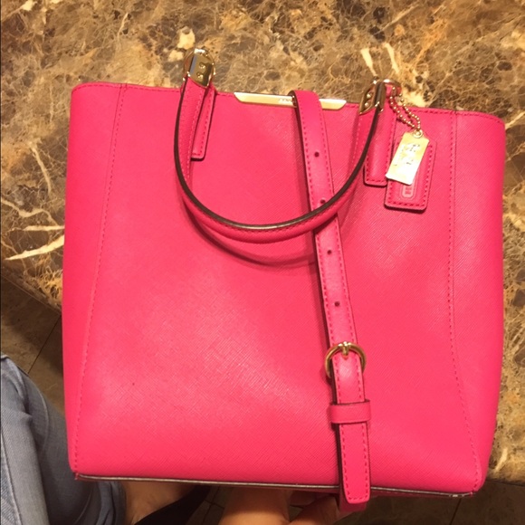 Coach Mini Madison Saffiano Leather NS Tote Bag - Picture 3 of 4