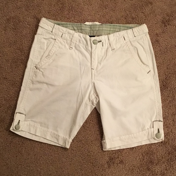 LUCKY BRAND WHITE SHORTS