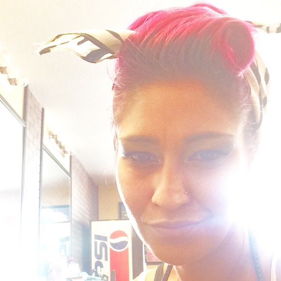 Happy Poshing!🤑 - Picture 3 of 4