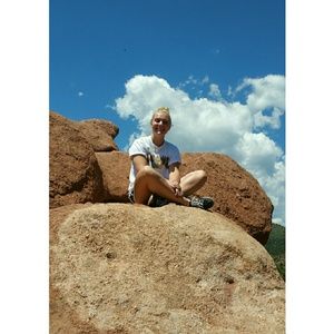 Meet your Posher, Kelsey