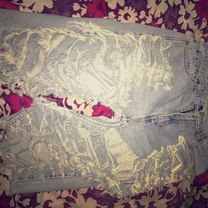 Distressed knee high shorts