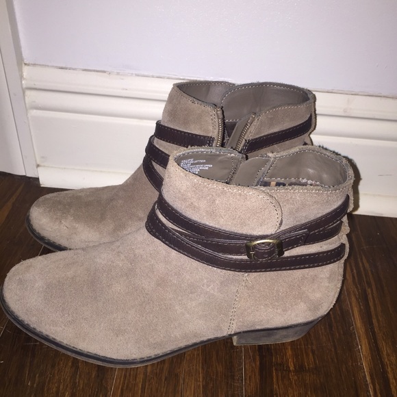 White mountain brown/tan booties worn once!