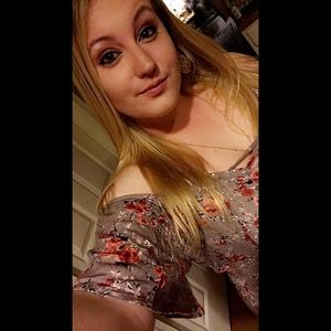 Meet your Posher, Heidi