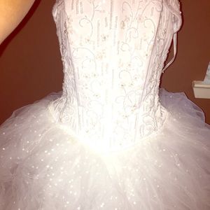 David's Bridal Gown PRICE REDUCED TO SELL QUICKLY.