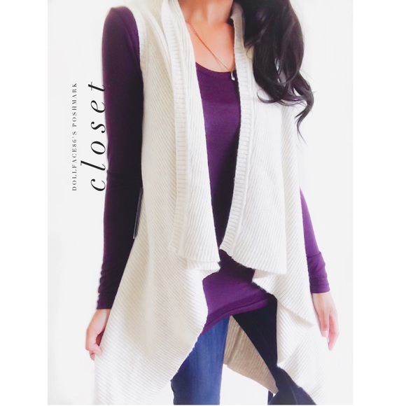 Vera Wang Jackets & Blazers - NWT Simply Vera Draped  Knit Ribbon Vest