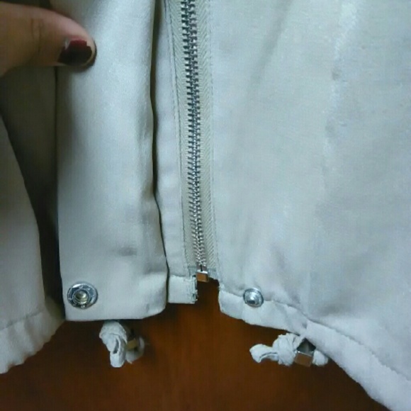 Tan Jacket - Picture 3 of 4