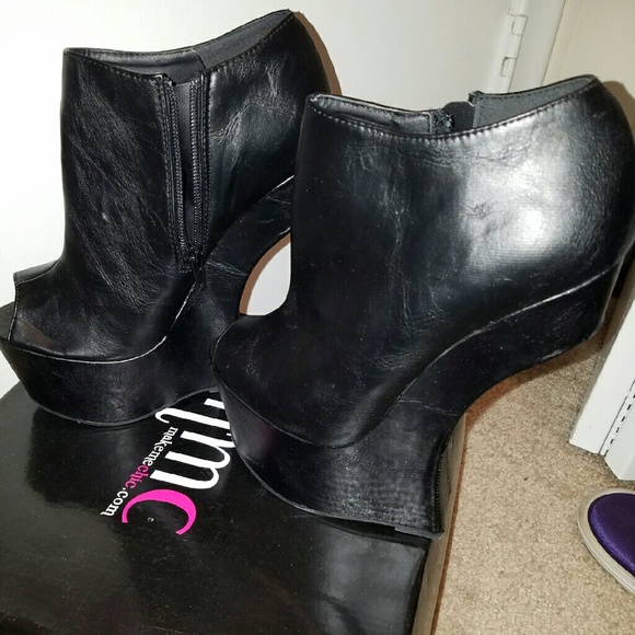Black heels