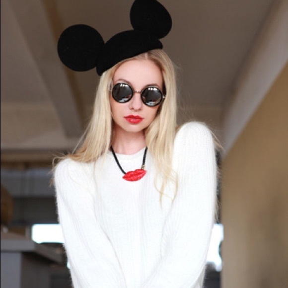 mickey mouse beret