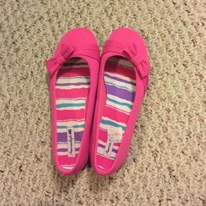 Pink American while flats