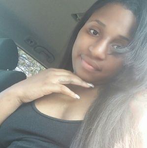 Meet your Posher, Shanita