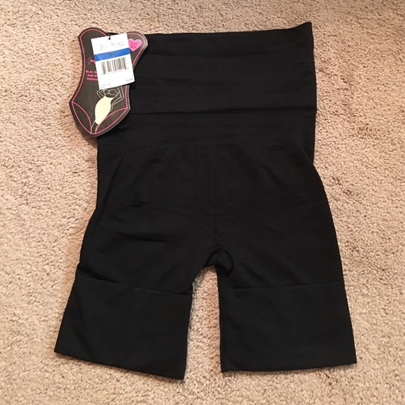 Black body shaper NWT