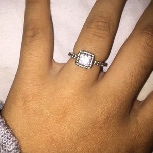Pandora ring